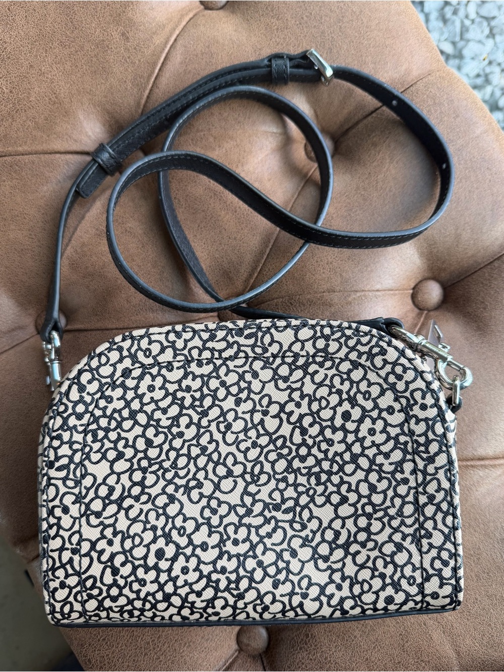 Marc Jacobs Beige and Black Floral-Print Crossbody - Picture 2 of 3